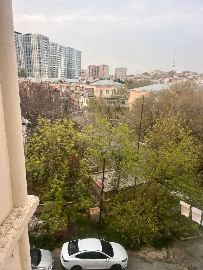 3 otaqlı Mənzil 64 m² Badamdar Satılır