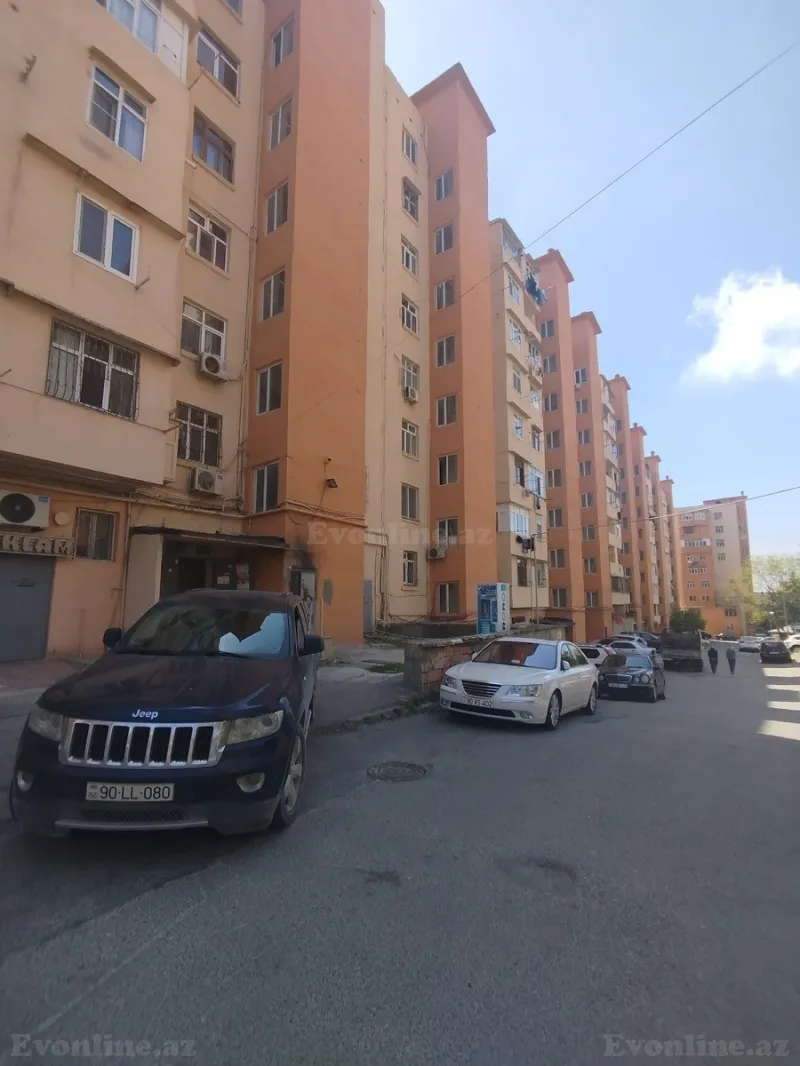 3 otaqlı Mənzil 62 m² Həzi Aslanov m. Satılır