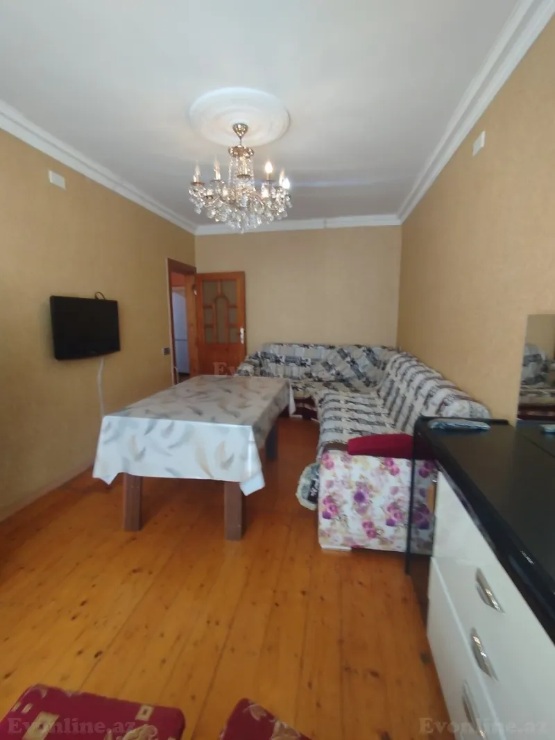 Satılır 3 otaqlı Mənzil Köhnə tikili 62 m² Həzi Aslanov m. - şəkil 2