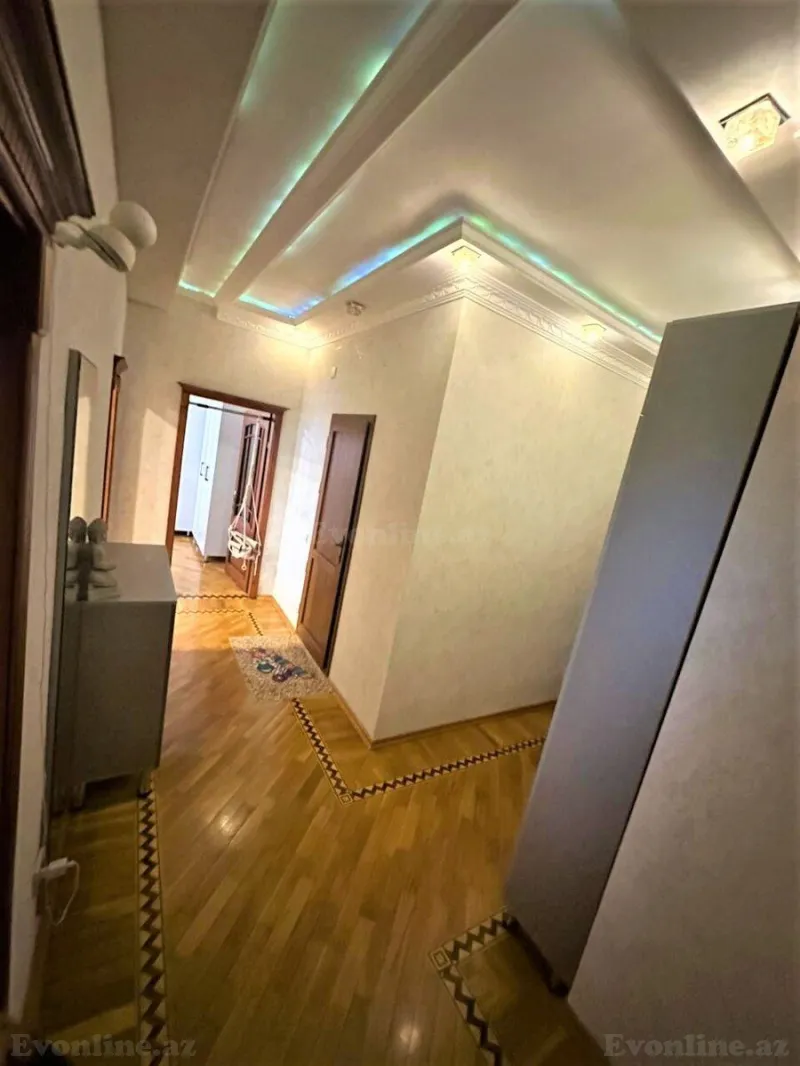 Satılır 2 otaqlı Mənzil Yeni tikili 82 m² Həzi Aslanov m. - şəkil 15