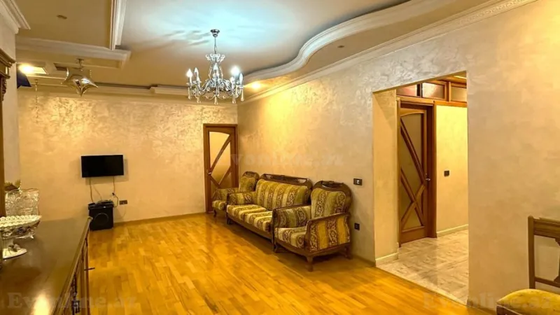 Satılır 3 otaqlı Mənzil Yeni tikili 102 m² 28 May m. - şəkil 2