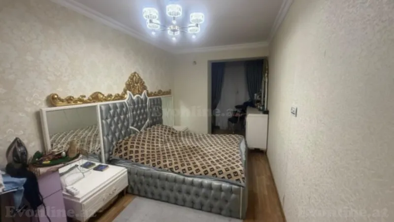 Satılır 3 otaqlı Mənzil Köhnə tikili 75 m² Gənclik m. - şəkil 4