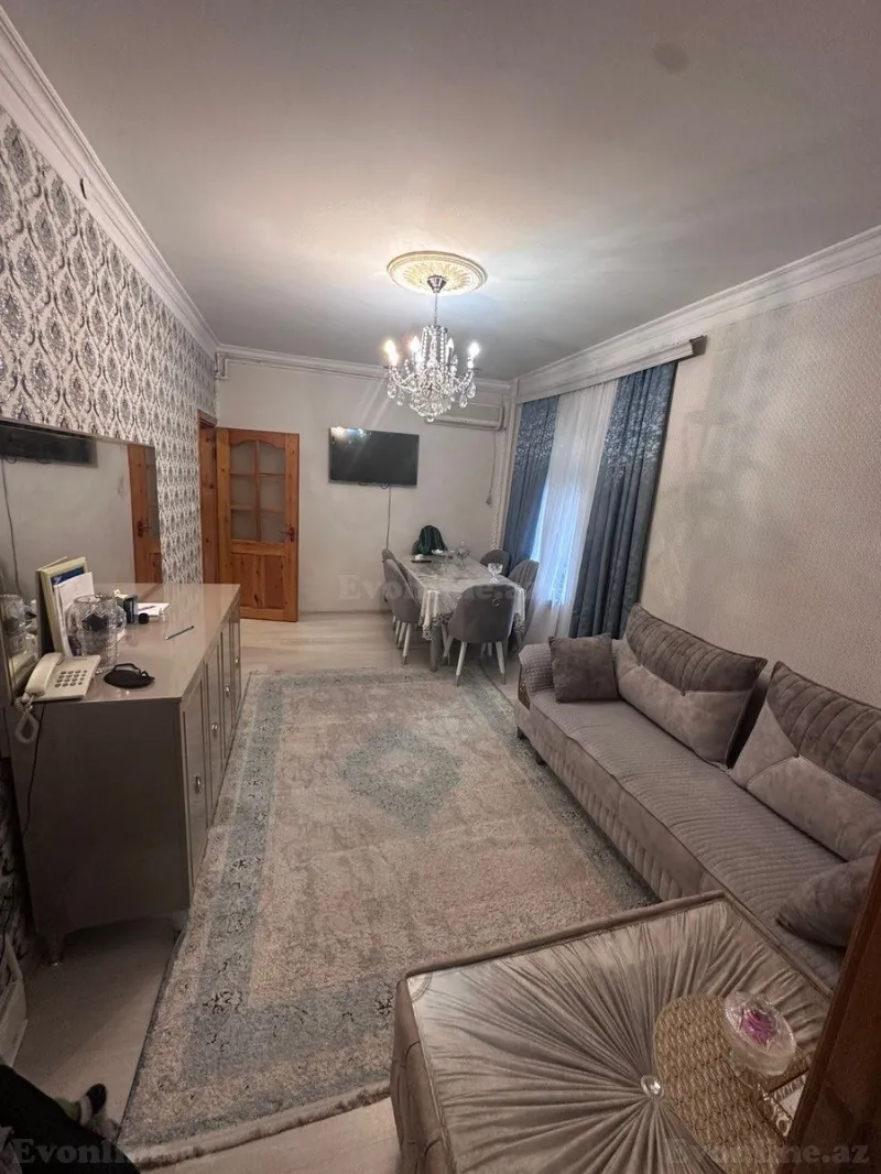 2 otaqlı Mənzil 58 m² Neftçilər m. Satılır