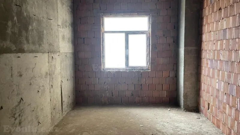 Satılır 1 otaqlı Mənzil Yeni tikili 70 m² Nəsimi r. - şəkil 2