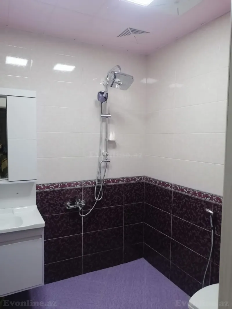 Satılır 4 otaqlı Mənzil Yeni tikili 200 m² 4-cü mikrorayon - şəkil 15