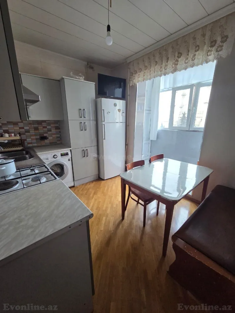 Satılır 4 otaqlı Mənzil Köhnə tikili 106 m² Nəsimi m. - şəkil 9