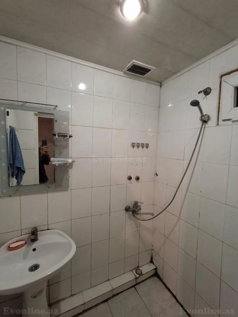 Satılır 2 otaqlı Mənzil Köhnə tikili 60 m² Binəqədi r. - şəkil 6