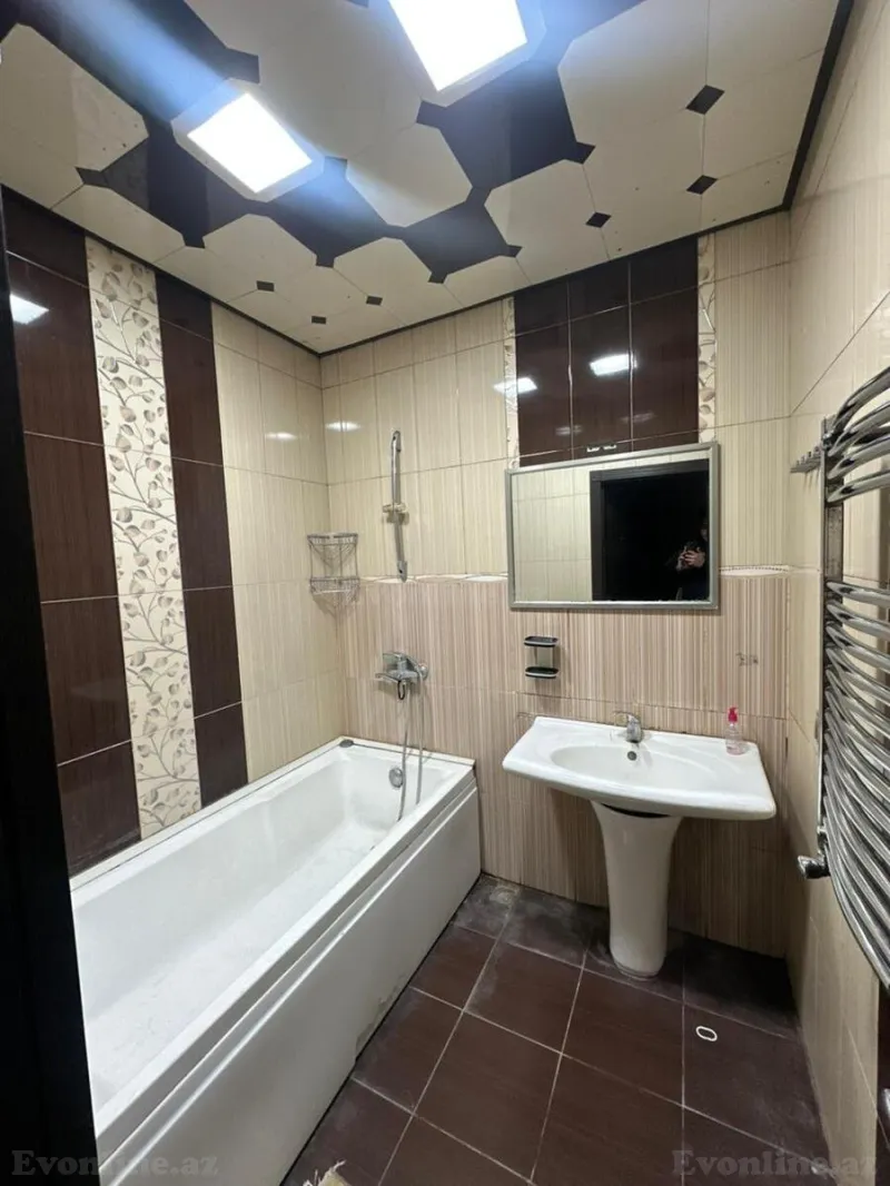 Kirayə verilir 3 otaqlı Mənzil Yeni tikili 148 m² Memar Əcəmi m. - şəkil 8