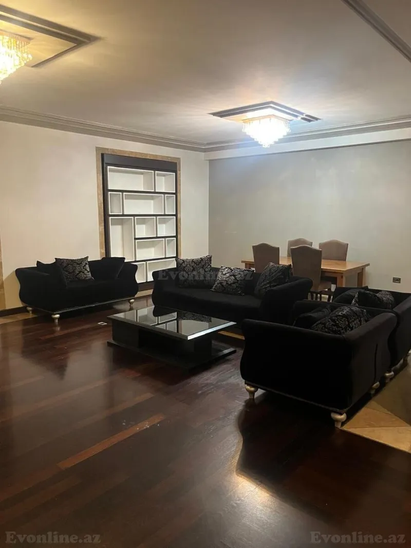 Kirayə verilir 3 otaqlı Mənzil Köhnə tikili 155 m² İçərişəhər m. - şəkil 4
