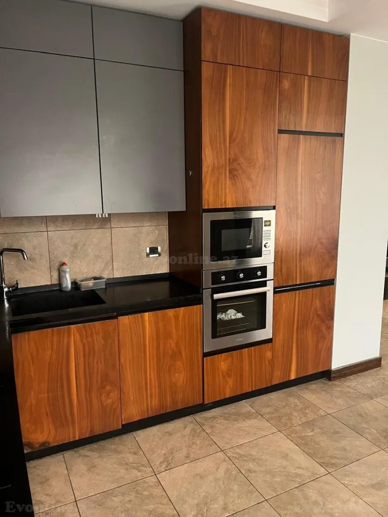 Kirayə verilir 3 otaqlı Mənzil Köhnə tikili 155 m² İçərişəhər m. - şəkil 9