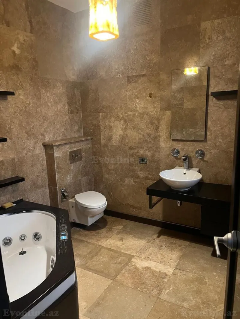 Kirayə verilir 3 otaqlı Mənzil Köhnə tikili 155 m² İçərişəhər m. - şəkil 13