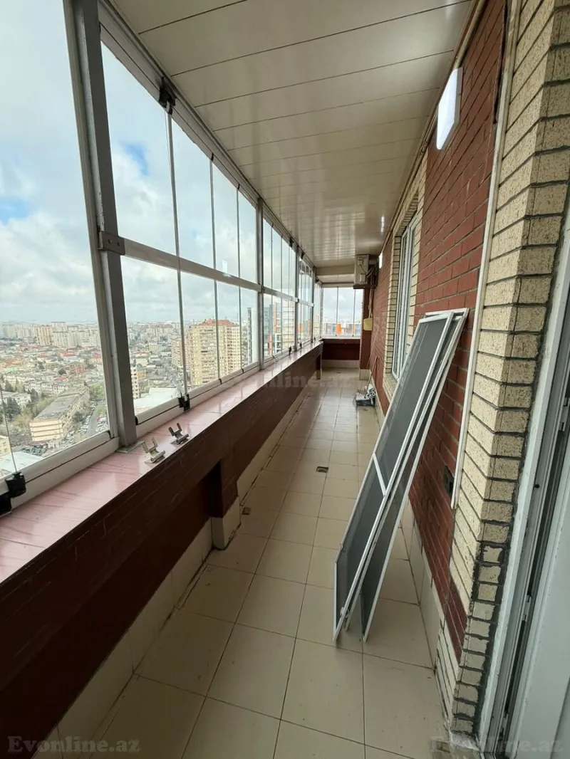 Satılır 3 otaqlı Mənzil Yeni tikili 90 m² Memar Əcəmi m. - şəkil 14
