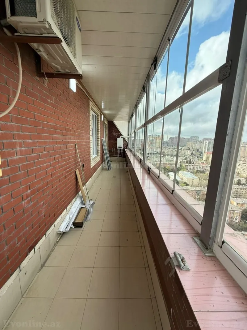 Satılır 3 otaqlı Mənzil Yeni tikili 90 m² Memar Əcəmi m. - şəkil 15