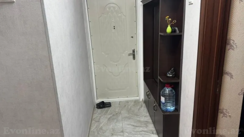Satılır 3 otaqlı Mənzil Köhnə tikili 70 m² Neftçilər m. - şəkil 3