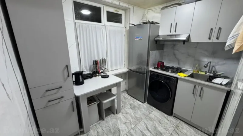 Satılır 3 otaqlı Mənzil Köhnə tikili 70 m² Neftçilər m. - şəkil 5