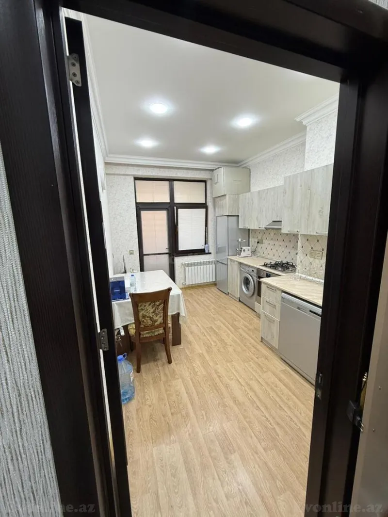 Kirayə verilir 1 otaqlı Mənzil Yeni tikili 35 m² 4-cü mikrorayon - şəkil 9