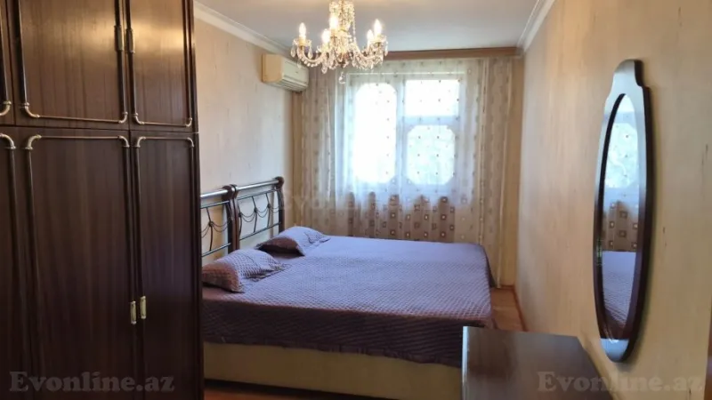 2 otaqlı Mənzil 50 m² Neftçilər m. Satılır