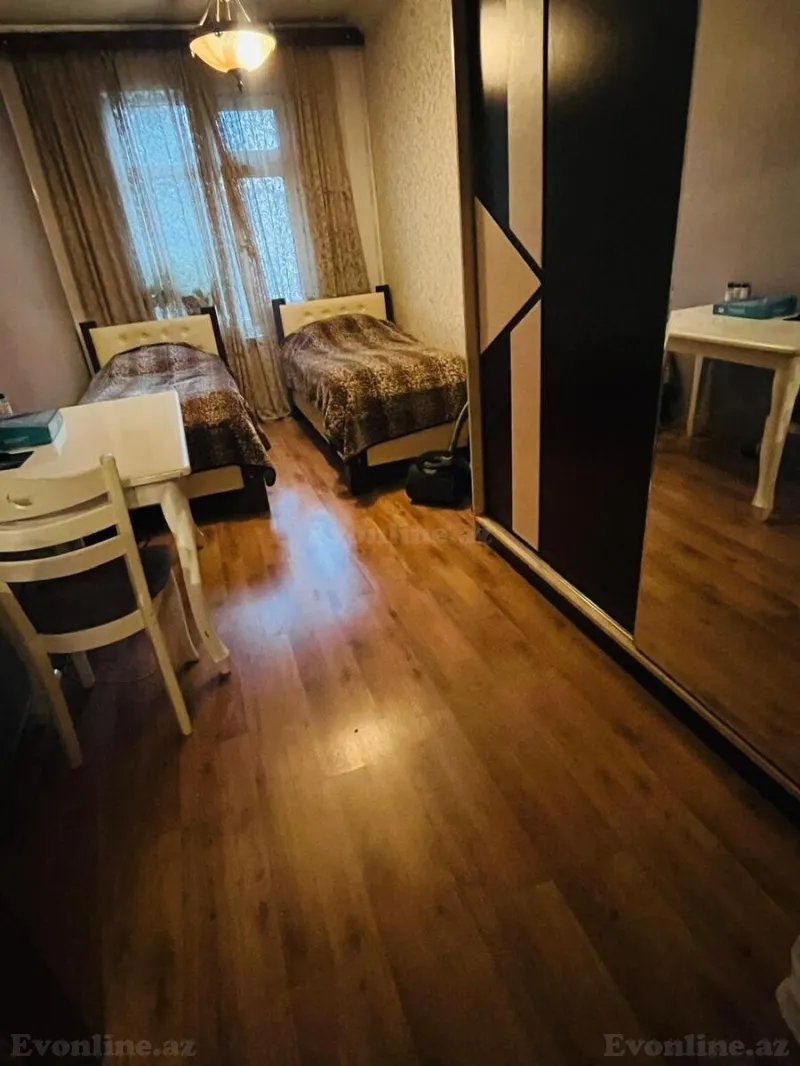 Satılır 2 otaqlı Mənzil Köhnə tikili 40 m² 1-ci mikrorayon - şəkil 3