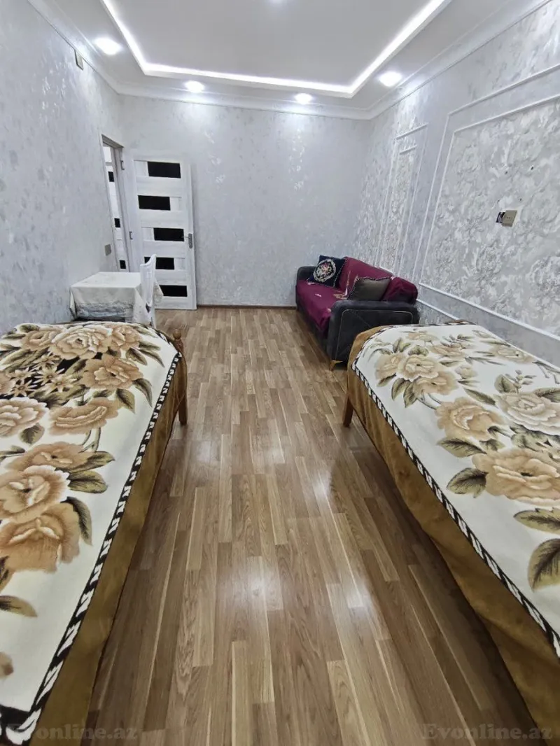 Satılır 2 otaqlı Mənzil Köhnə tikili 65 m² Həzi Aslanov m. - şəkil 4