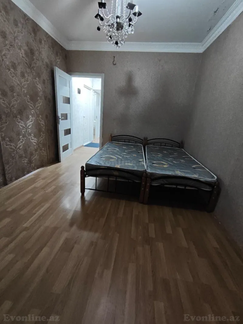 Satılır 2 otaqlı Mənzil Köhnə tikili 65 m² Həzi Aslanov m. - şəkil 5