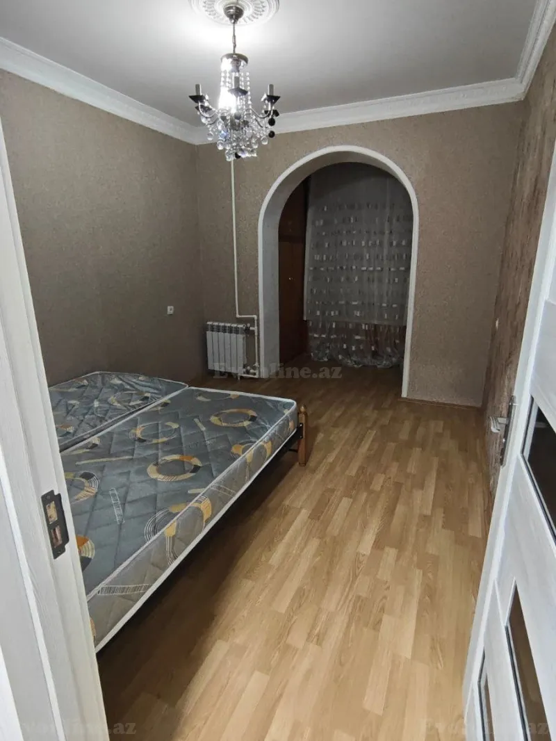 Satılır 2 otaqlı Mənzil Köhnə tikili 65 m² Həzi Aslanov m. - şəkil 7