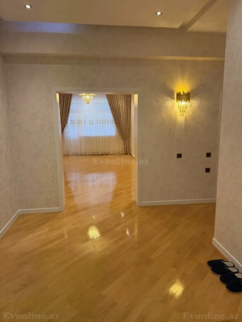 Satılır 3 otaqlı Mənzil Yeni tikili 135 m² Elmlər Akademiyası m. - şəkil 4