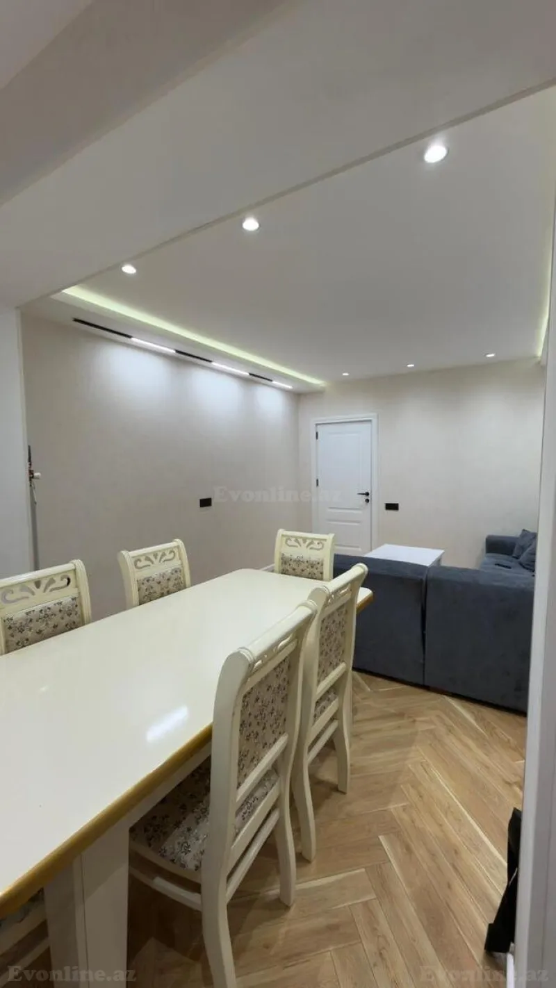 Satılır 2 otaqlı Mənzil Köhnə tikili 70 m² Badamdar - şəkil 2