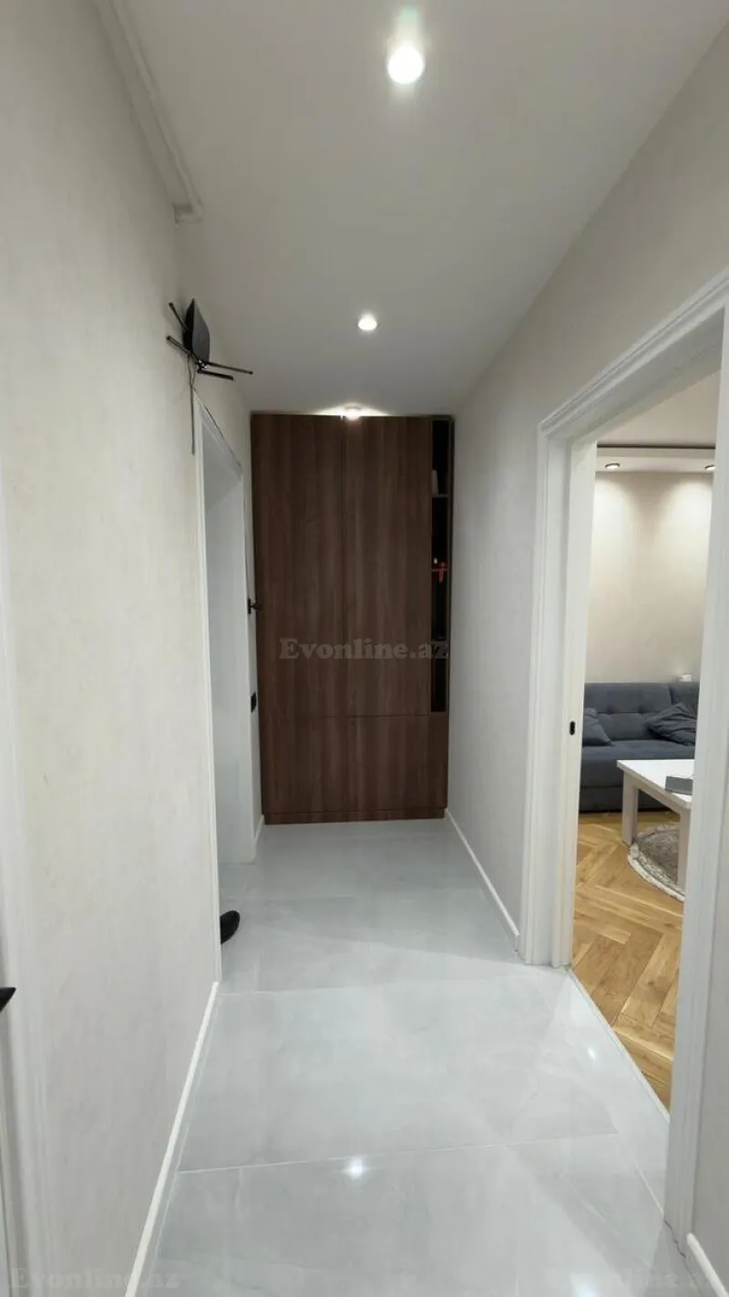 Satılır 2 otaqlı Mənzil Köhnə tikili 70 m² Badamdar - şəkil 11