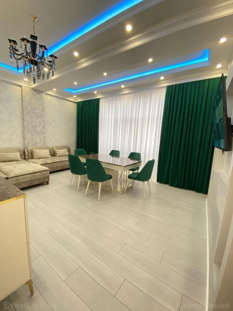 3 otaqlı Mənzil 120 m² 28 May m. Kirayə verilir