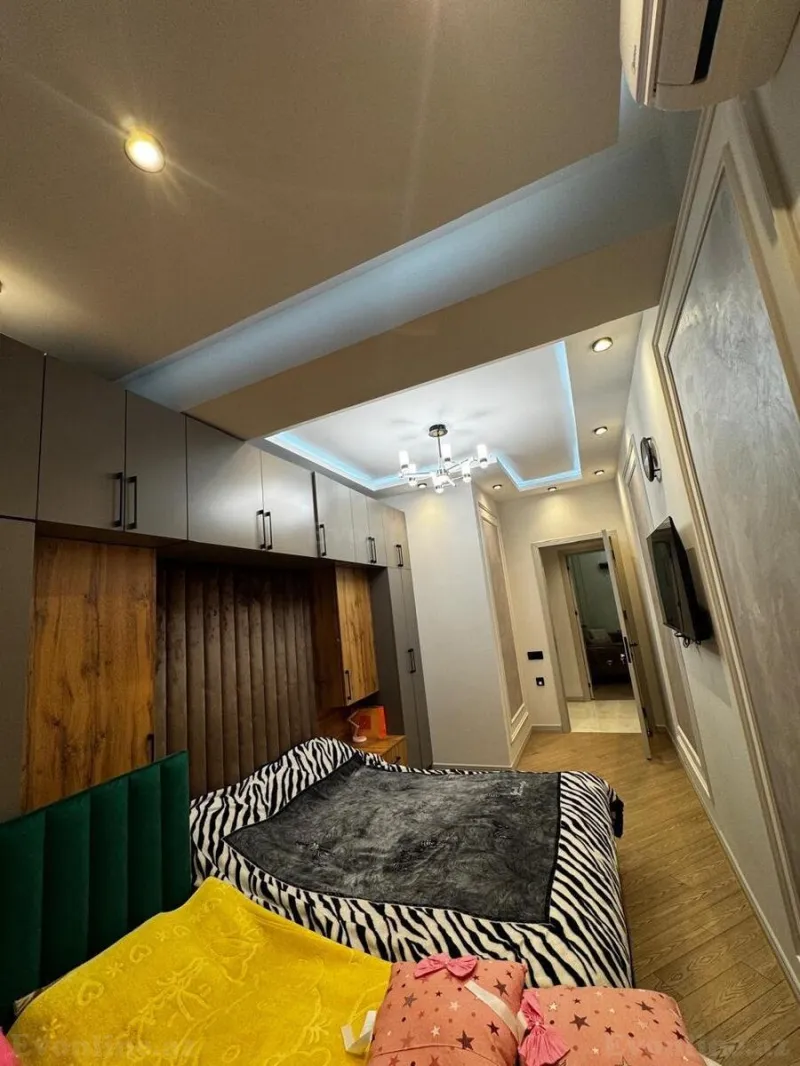 Satılır 3 otaqlı Mənzil Yeni tikili 100 m² Badamdar - şəkil 8