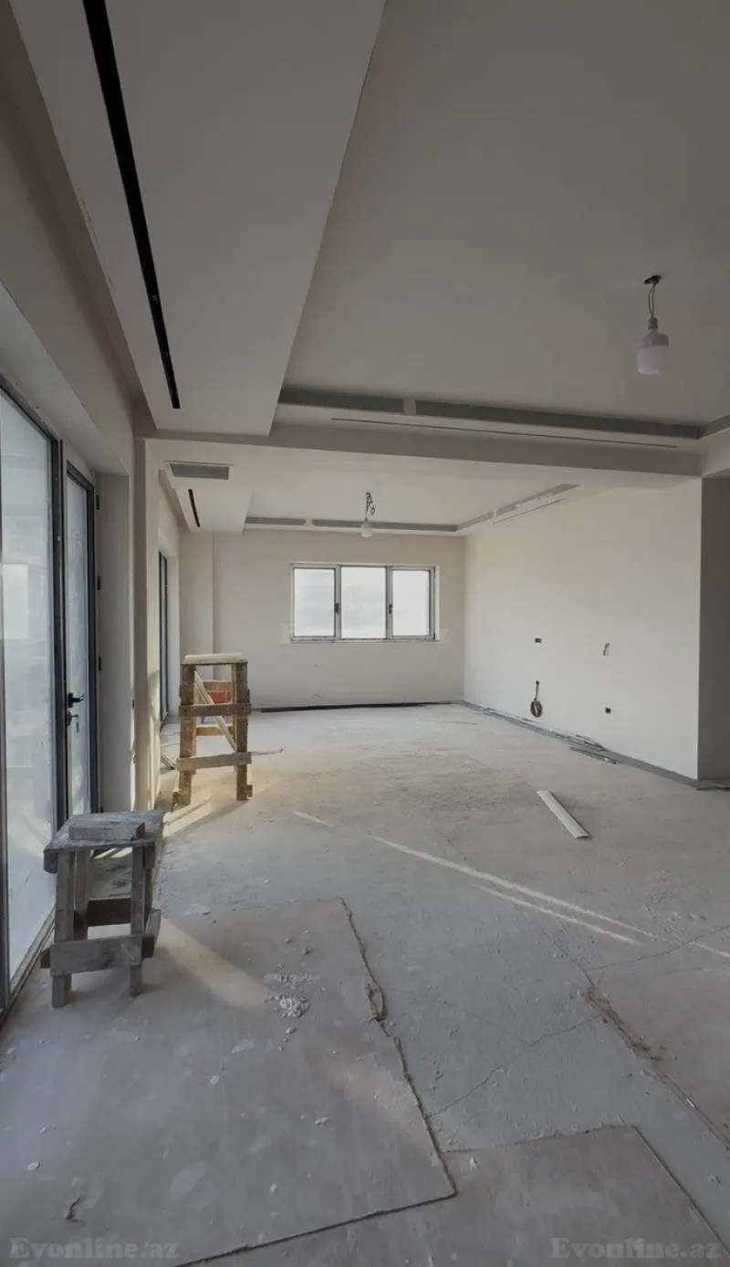 Satılır 4 otaqlı Mənzil Yeni tikili 194 m² Xətai r. - şəkil 2