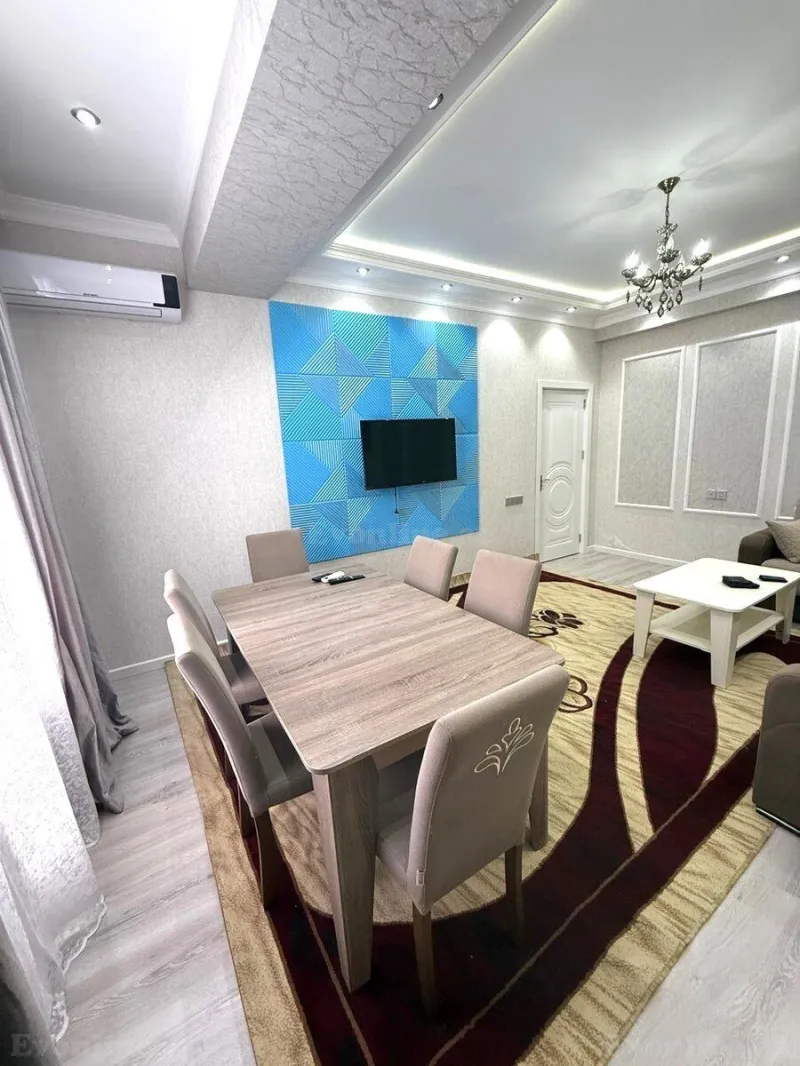 Kirayə verilir 2 otaqlı Mənzil Yeni tikili 85 m² Nəsimi r. - şəkil 3