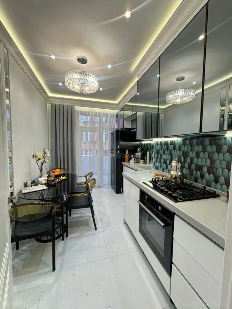 3 otaqlı Mənzil 120 m² Yeni Yasamal Satılır
