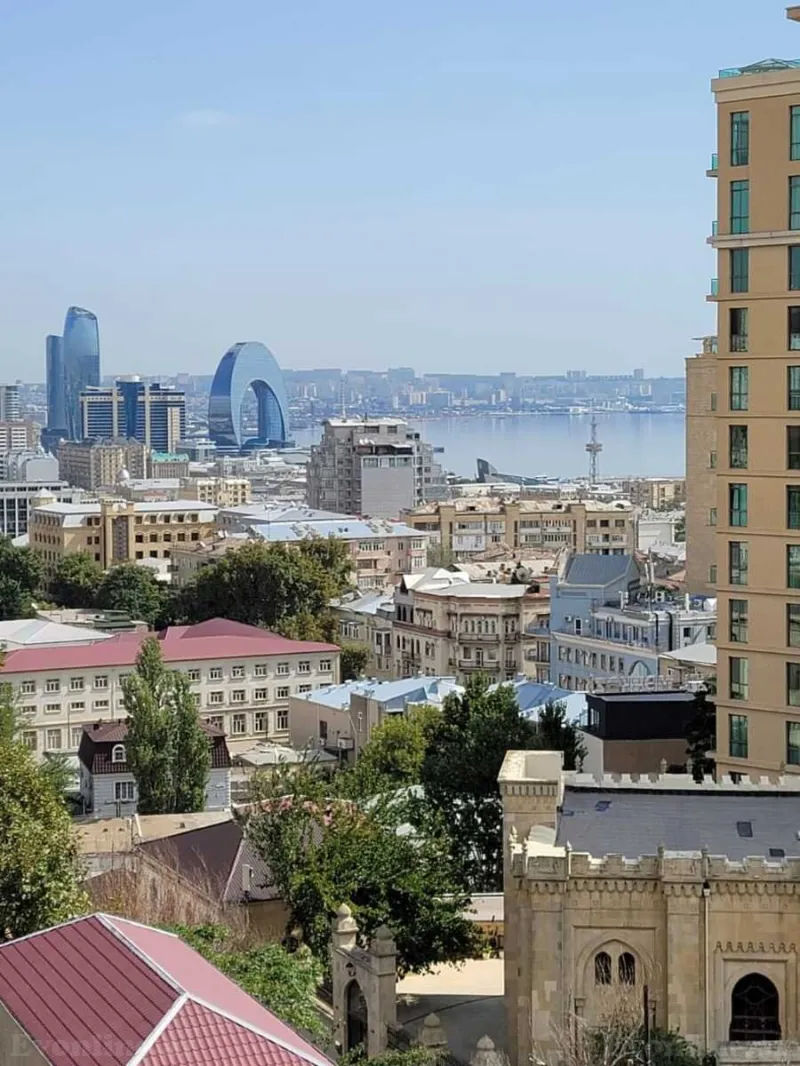 Satılır 4 otaqlı Mənzil Yeni tikili 250 m² İçərişəhər m. - şəkil 15
