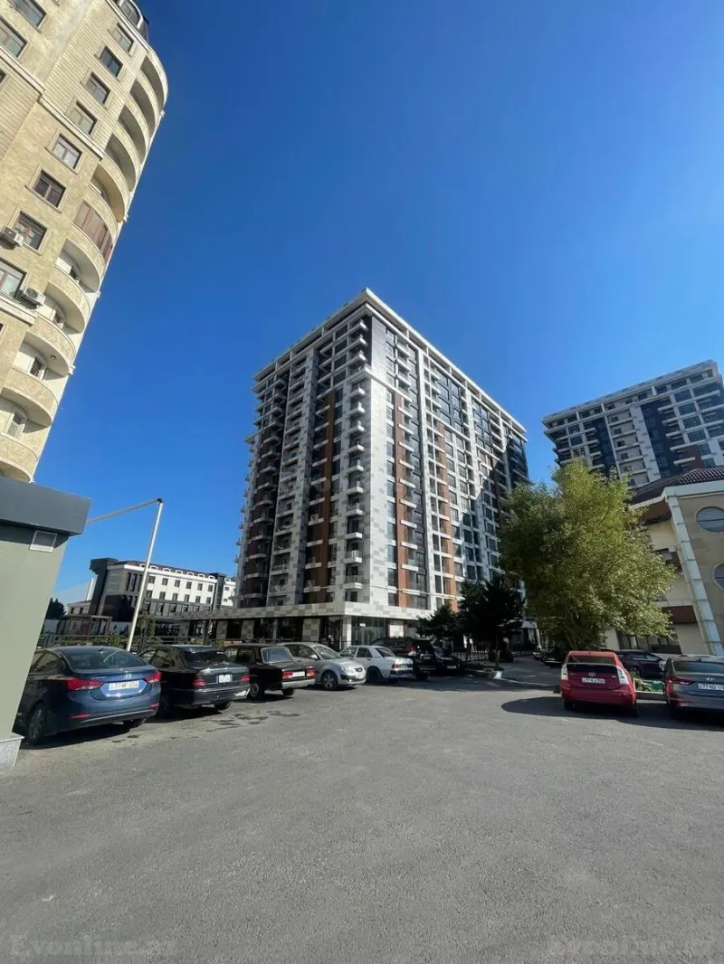 Satılır 2 otaqlı Mənzil Yeni tikili 97.5 m² Koroğlu m. - şəkil 2