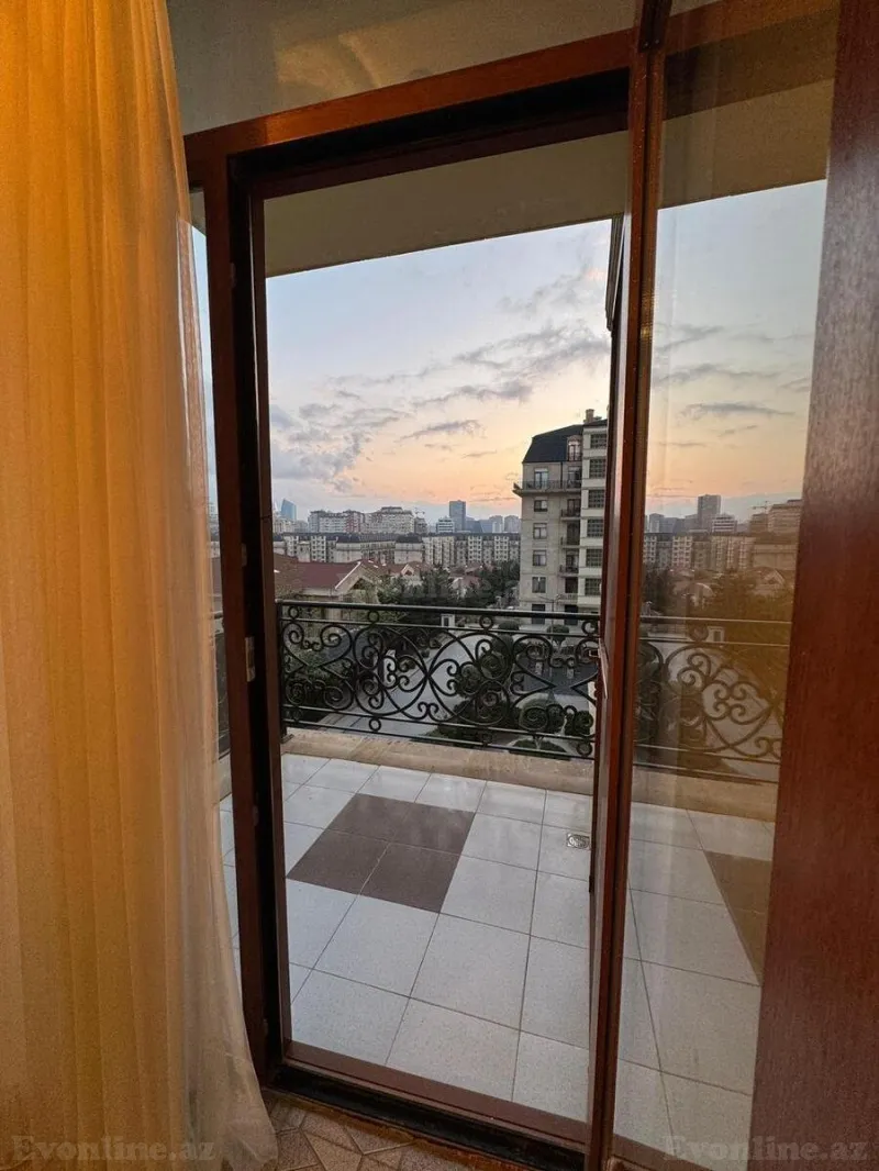 Kirayə verilir 3 otaqlı Mənzil Yeni tikili 128 m² Xətai r. - şəkil 5