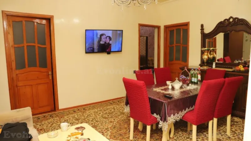 Satılır 4 otaqlı Mənzil Köhnə tikili 93 m² Mehdiabad - şəkil 3