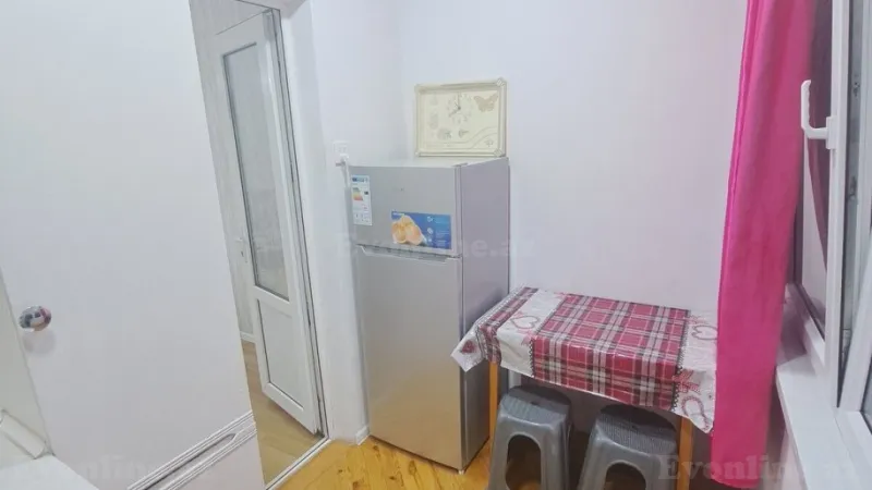 Kirayə verilir 2 otaqlı Mənzil Köhnə tikili 50 m² Yeni Yasamal - şəkil 4