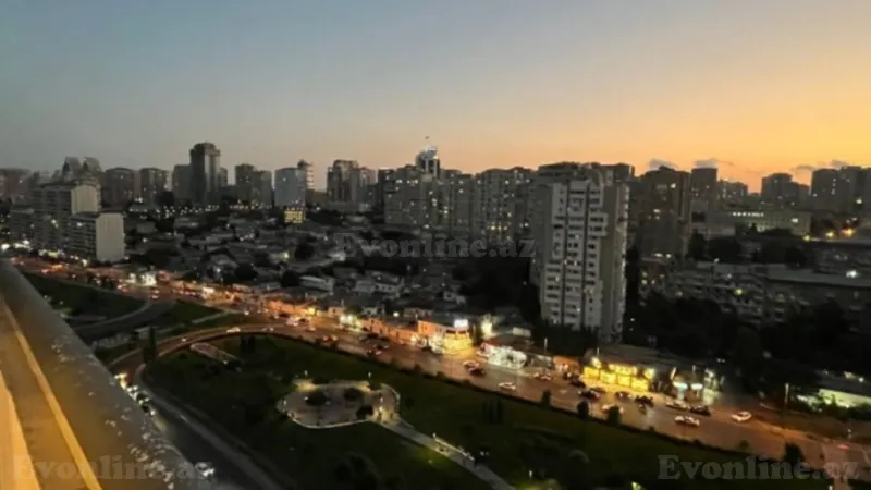 3 otaqlı Mənzil 130 m² Nizami m. Satılır