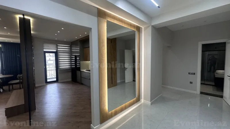 3 otaqlı Mənzil 124 m² 28 May m. Satılır