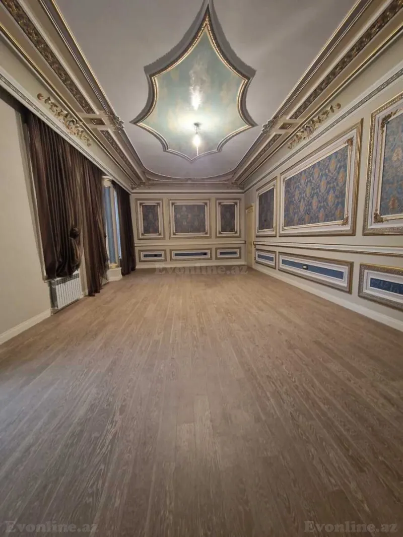 Satılır 5 otaqlı Mənzil Köhnə tikili 220 m² Sahil m. - şəkil 2