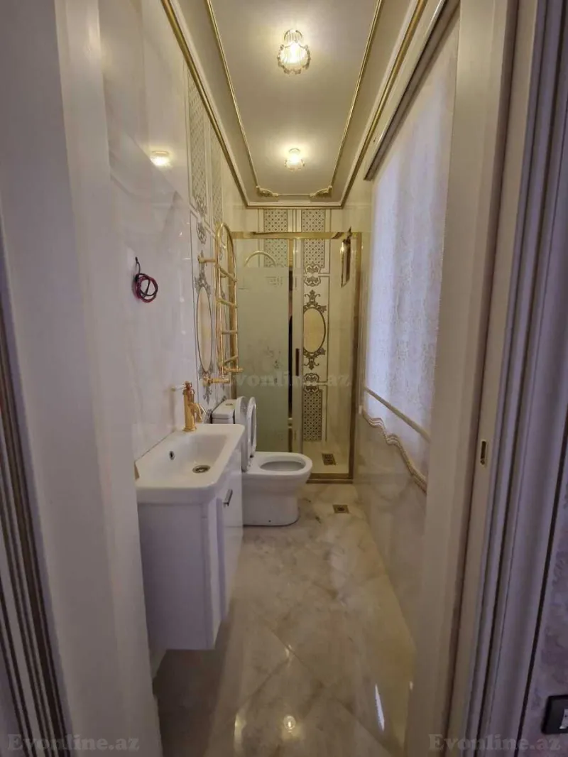 Satılır 5 otaqlı Mənzil Köhnə tikili 220 m² Sahil m. - şəkil 3