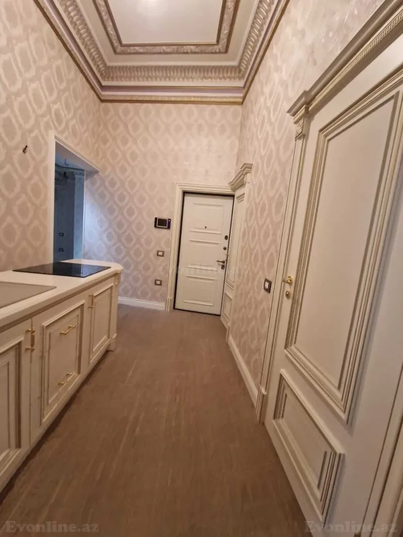 Satılır 5 otaqlı Mənzil Köhnə tikili 220 m² Sahil m. - şəkil 9