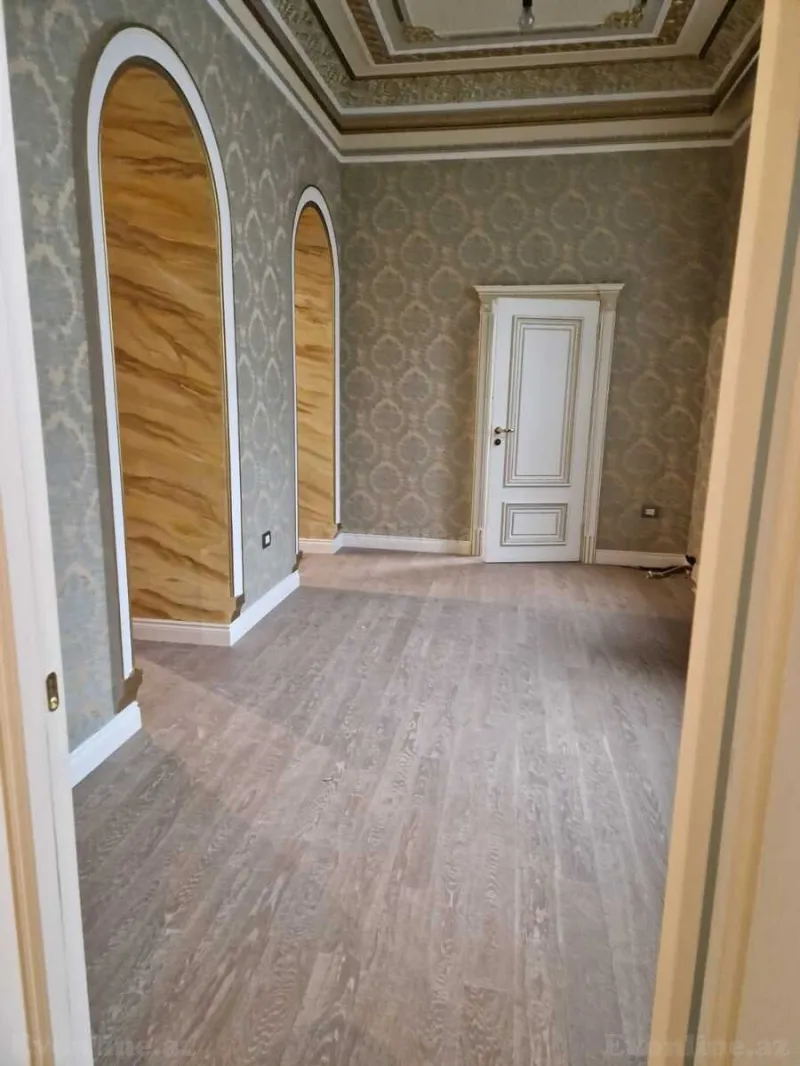 Satılır 5 otaqlı Mənzil Köhnə tikili 220 m² Sahil m. - şəkil 19