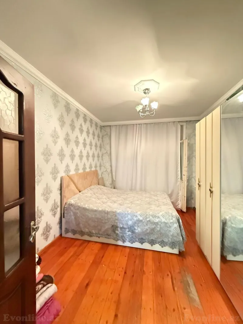 Satılır 3 otaqlı Mənzil Köhnə tikili 92 m² 8-ci mikrorayon - şəkil 5