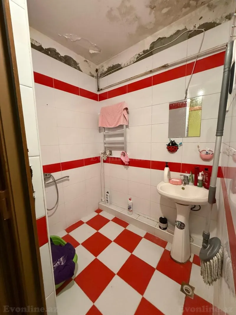 Satılır 3 otaqlı Mənzil Köhnə tikili 92 m² 8-ci mikrorayon - şəkil 9