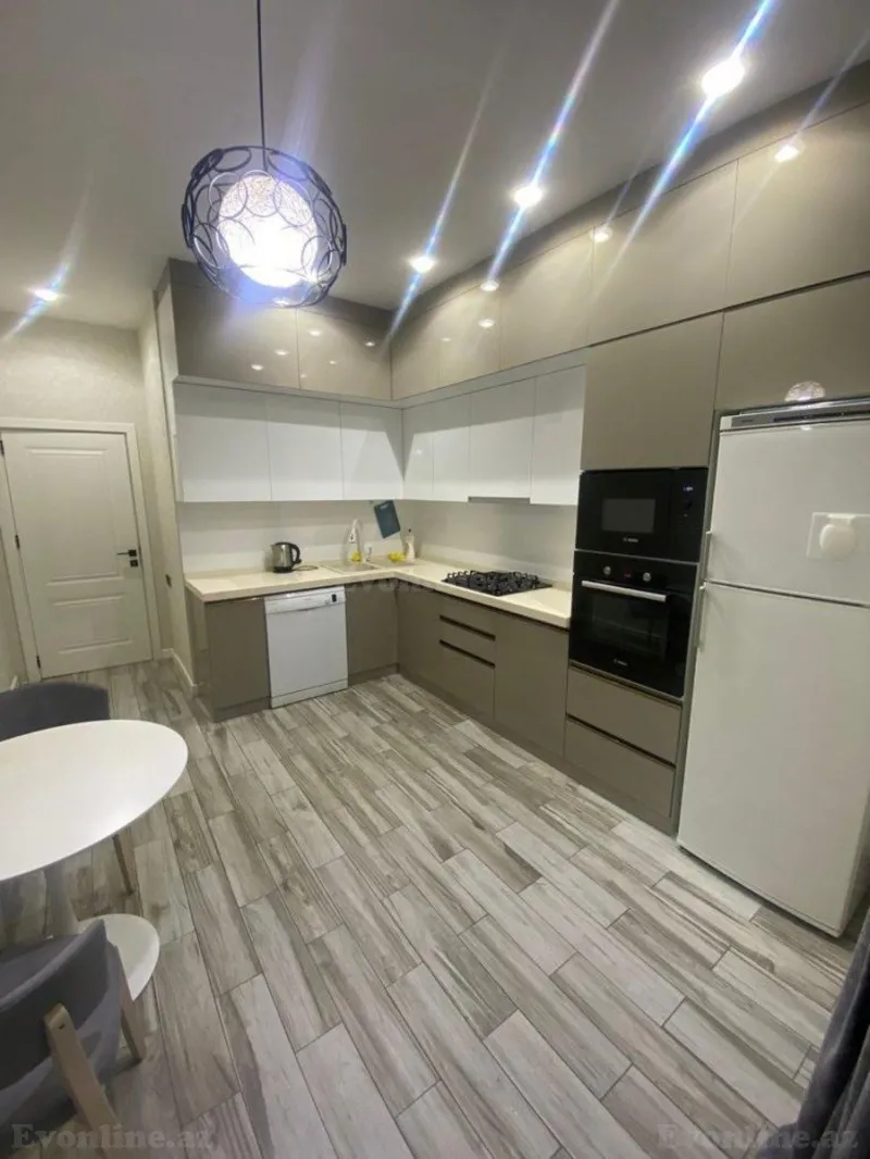 Kirayə verilir 3 otaqlı Mənzil Yeni tikili 111 m² Yasamal r. - şəkil 4