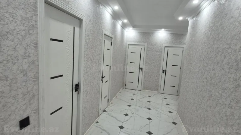 3 otaqlı Mənzil 79 m² Suraxanı r. Satılır