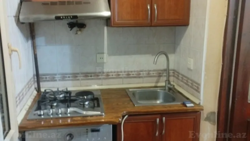 Satılır 2 otaqlı Mənzil Köhnə tikili 65 m² 7-ci mikrorayon - şəkil 6