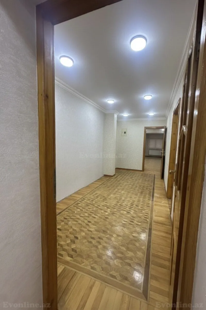 Kirayə verilir Ofis 111 m² Gənclik m. - şəkil 7